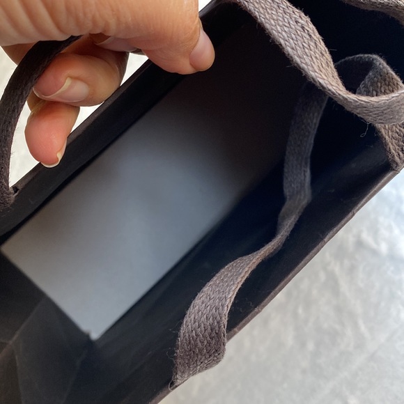 BOTTEGA VENETA Medium Paper Bag - Picture 10 of 12